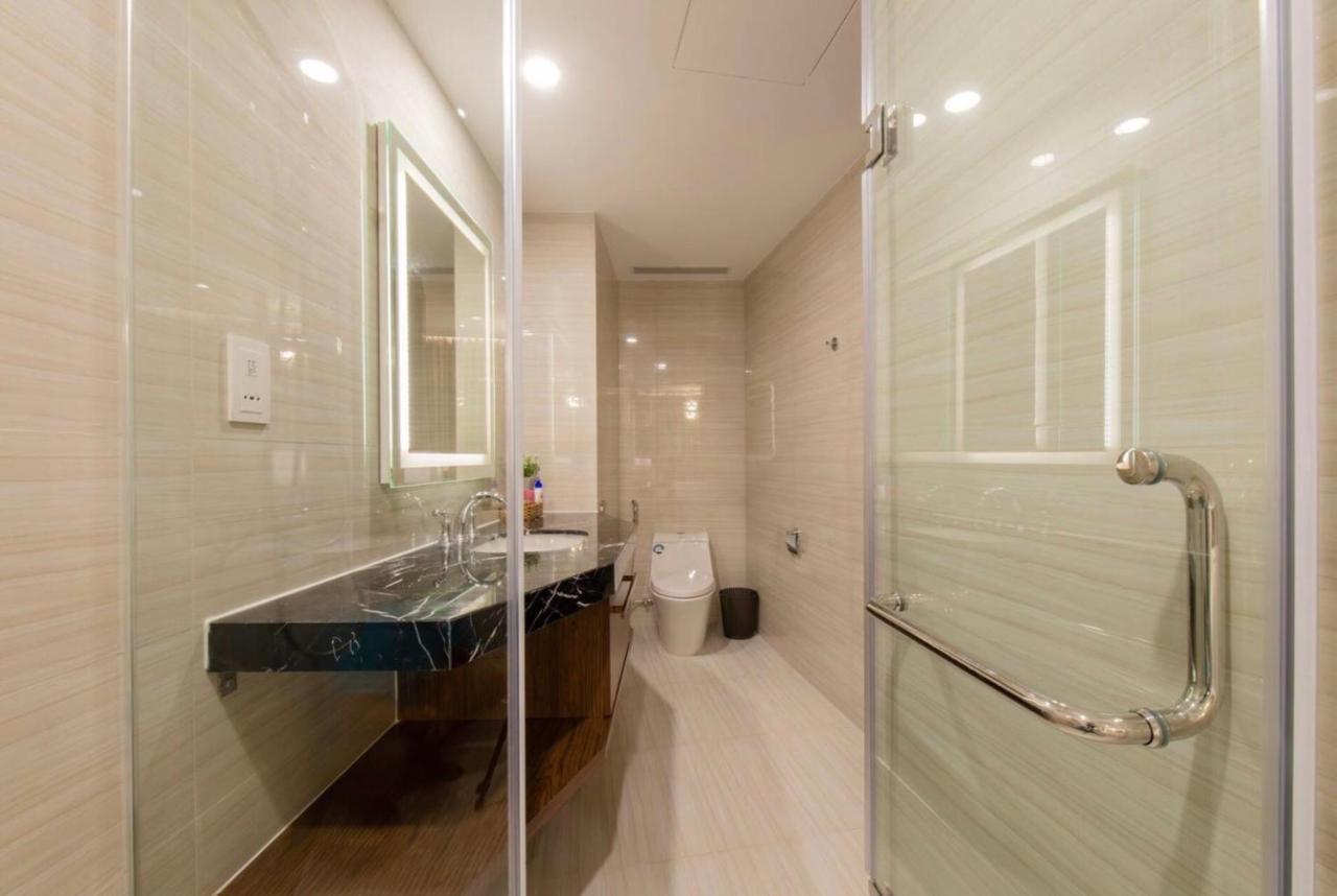 Homie Panorama Beachfront Residences Nha Trang Buitenkant foto