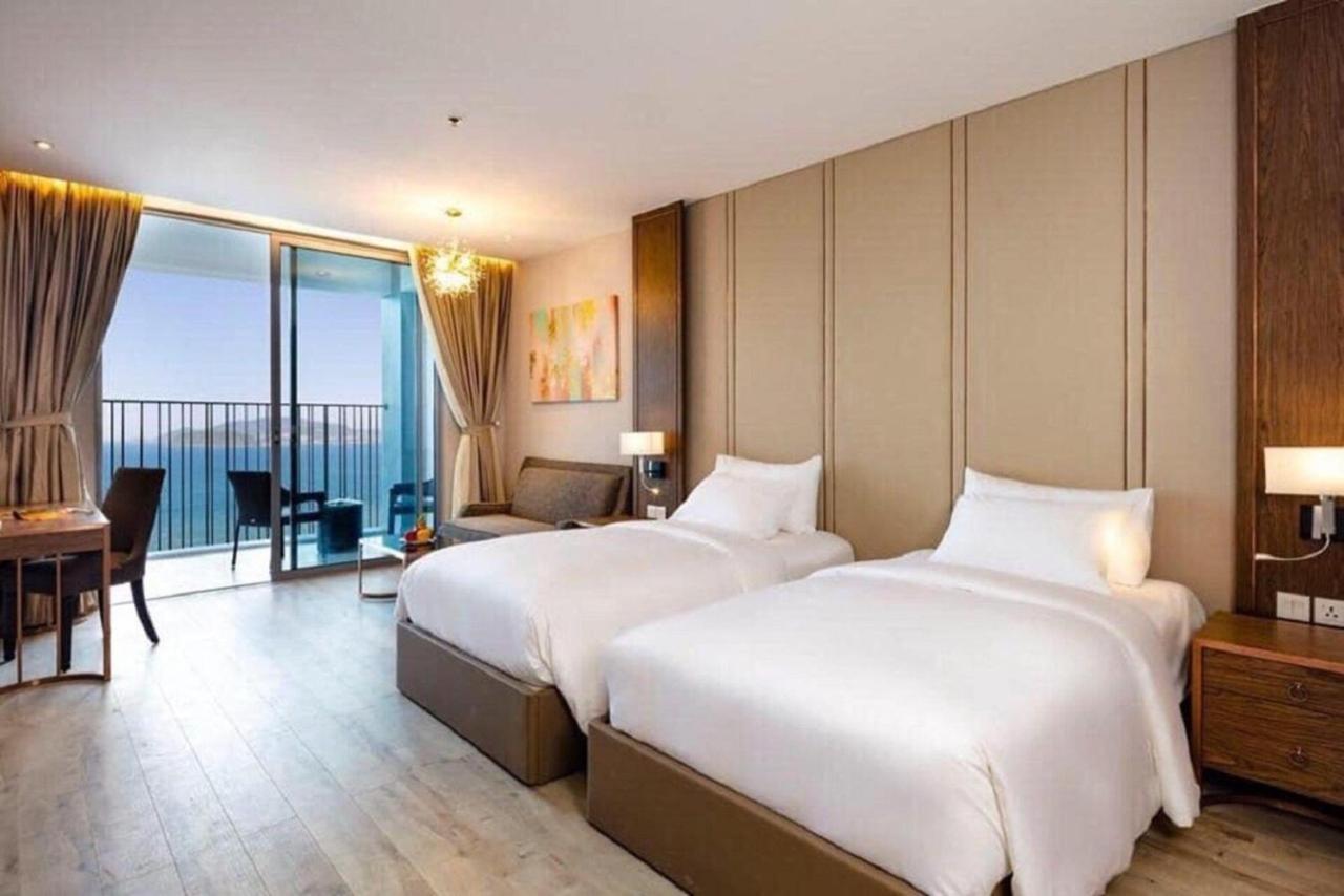 Homie Panorama Beachfront Residences Nha Trang Buitenkant foto